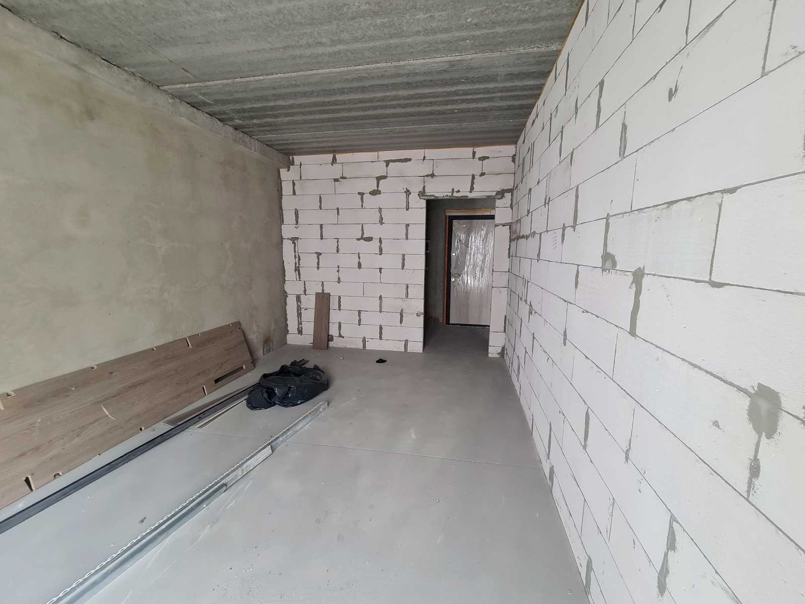1867324083361799