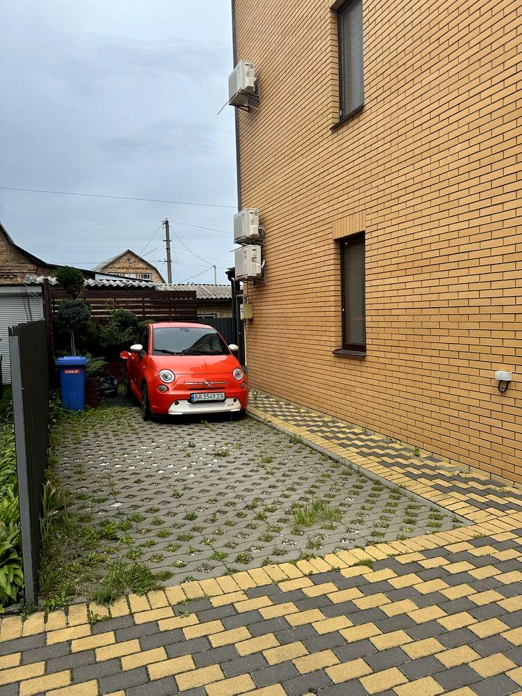 1867327128479921