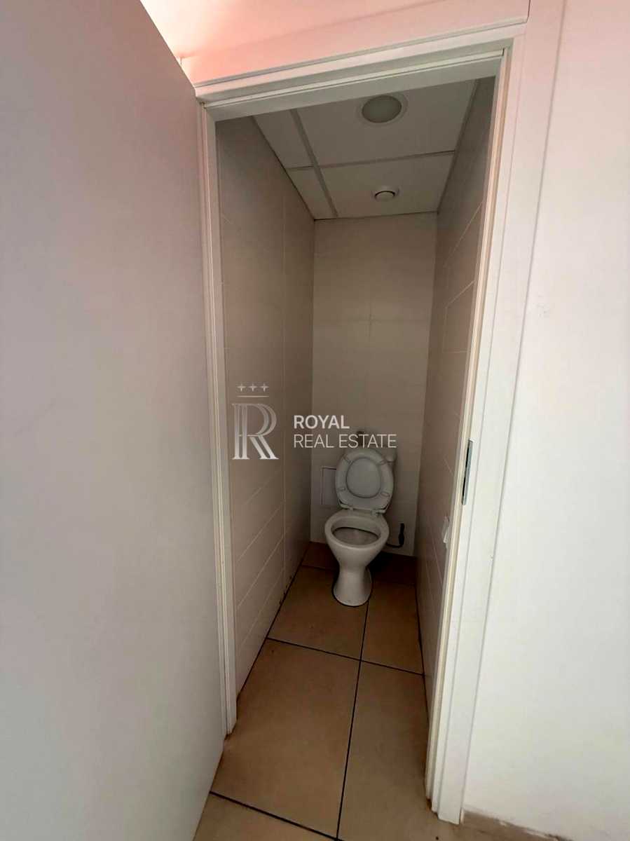 1867339867808904