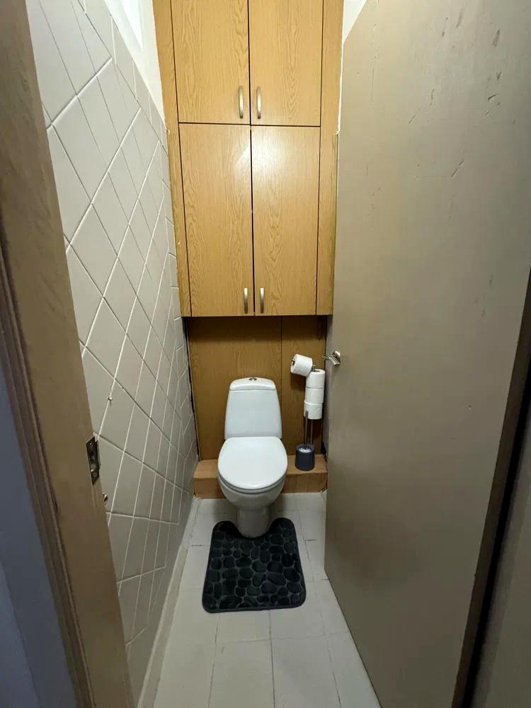 1867350587363710