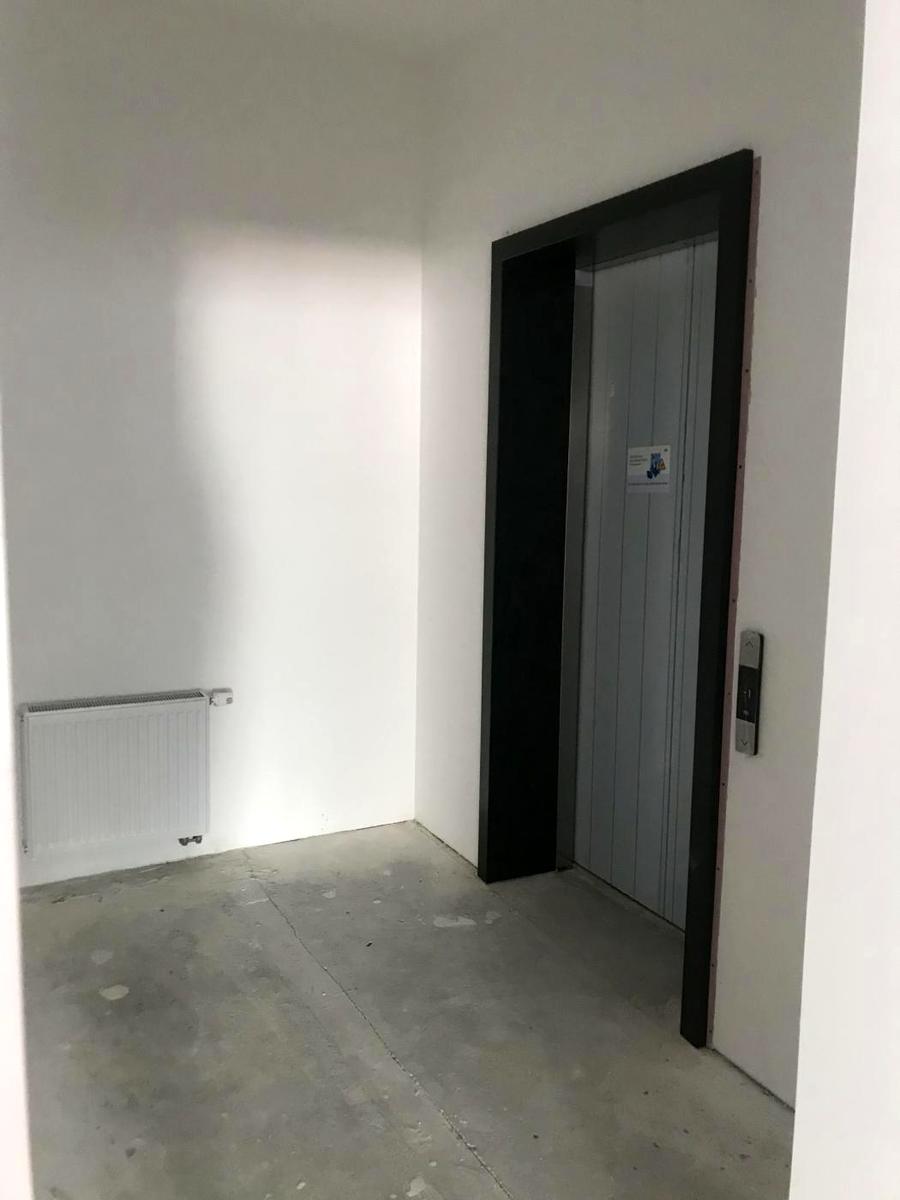1867351817956023