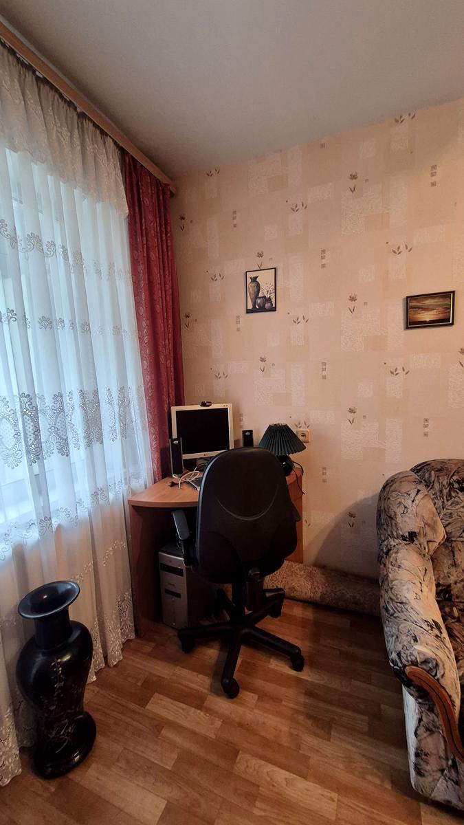 1867359165327156