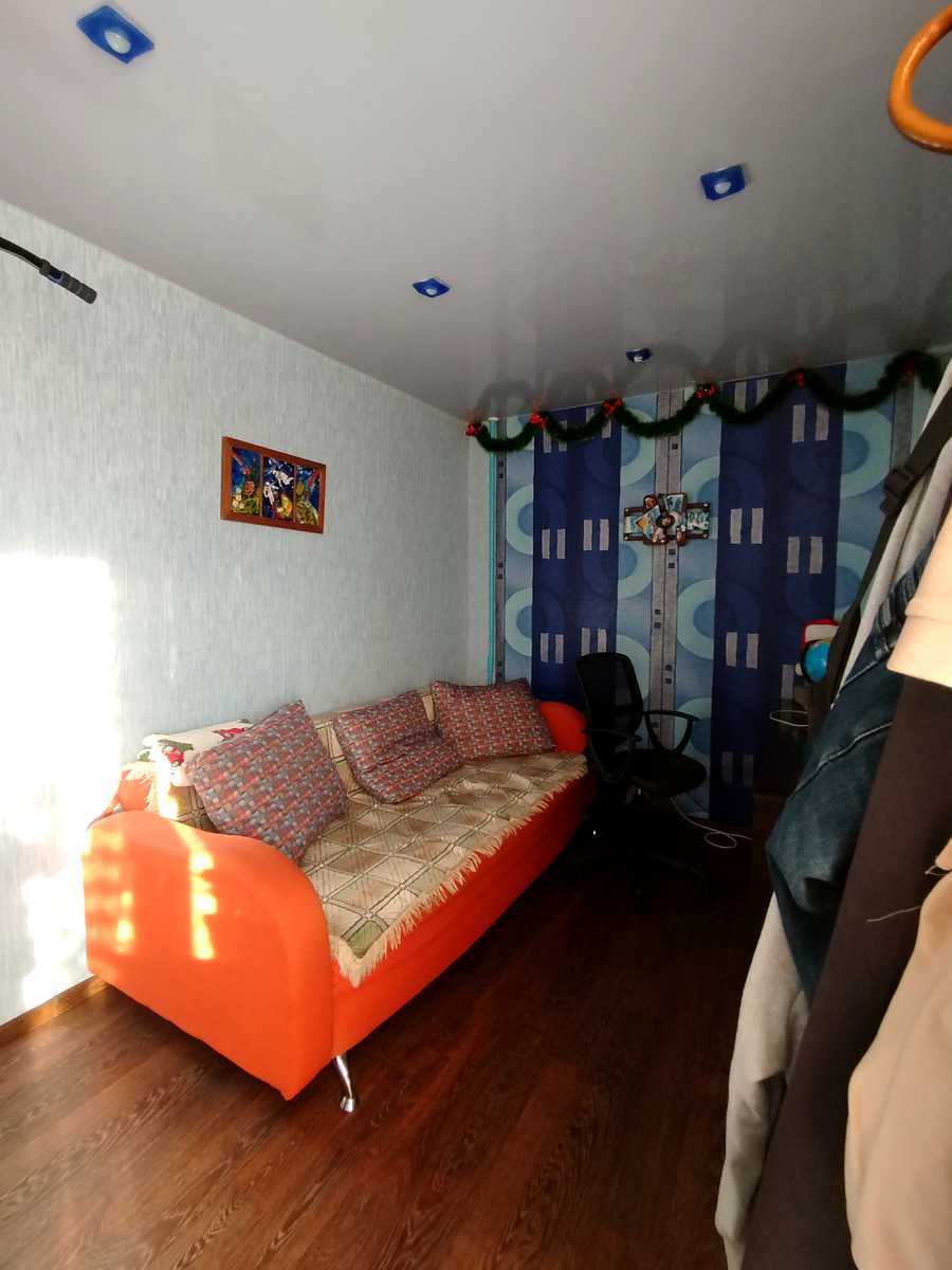1867364781898082