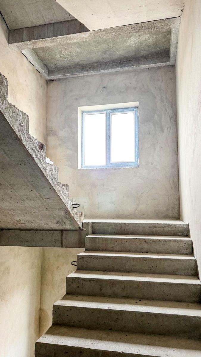 1867368034255502