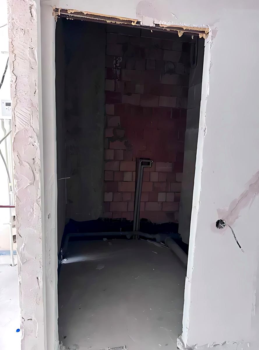 1867409475572536