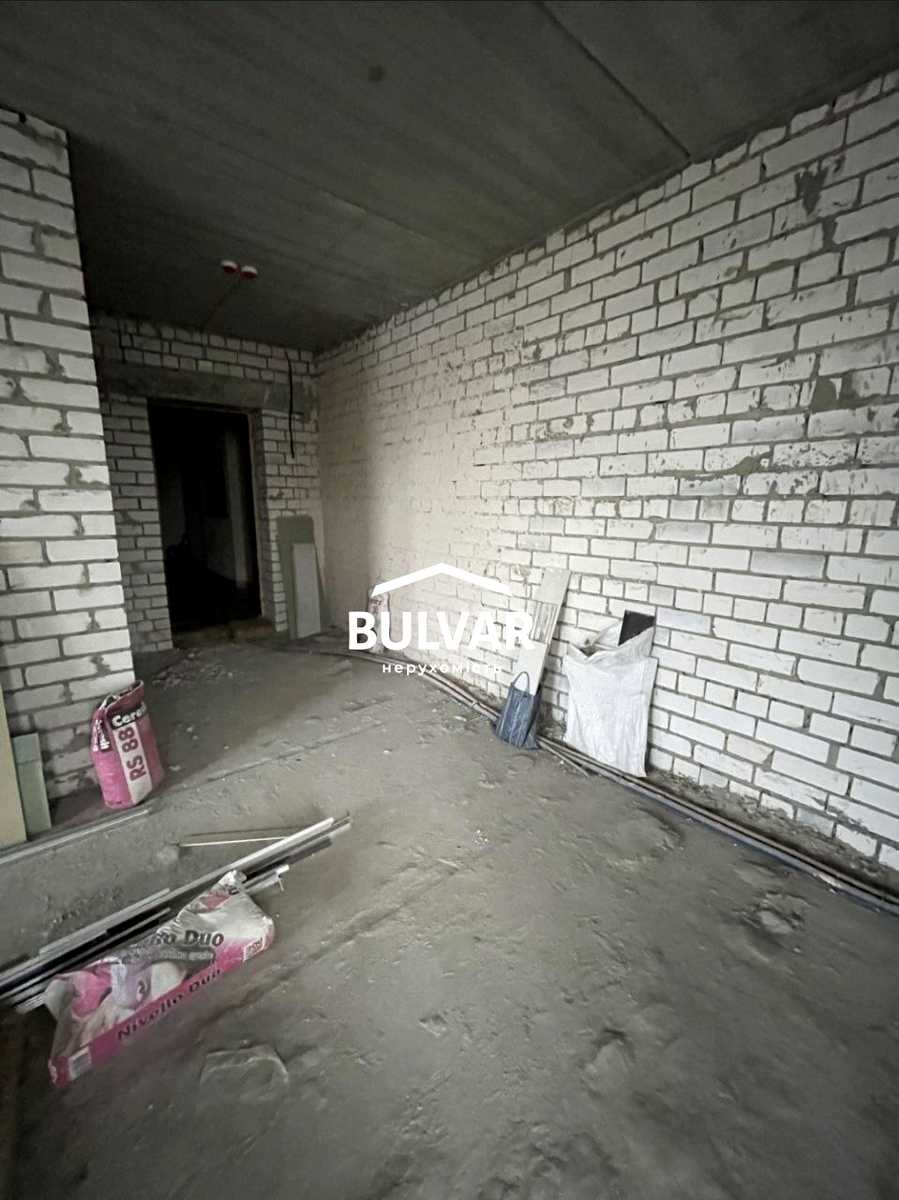 1867413526613977