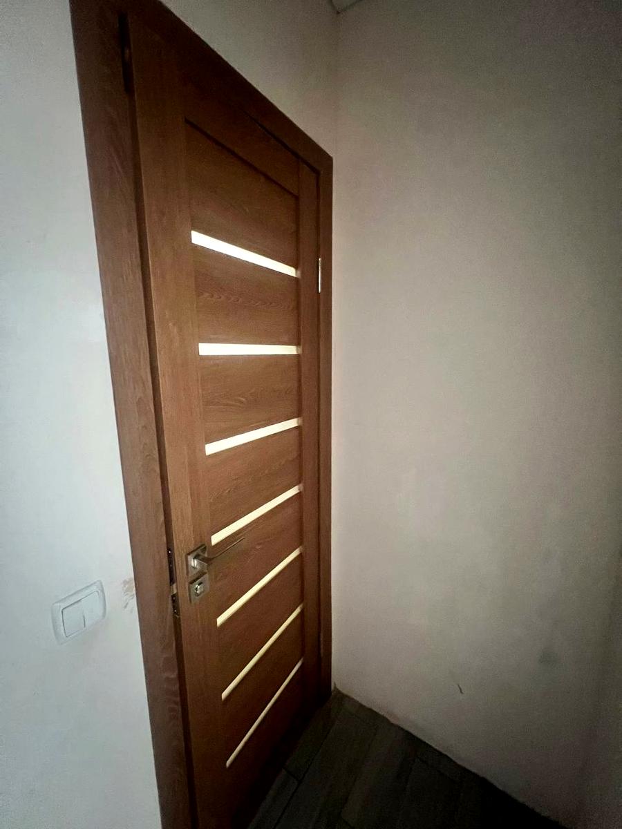 1867415467779396