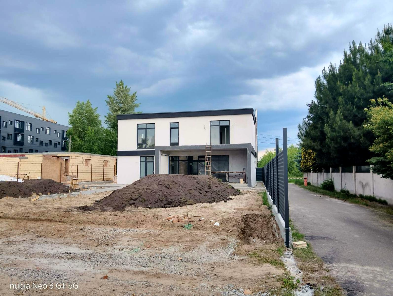 1867416571465043