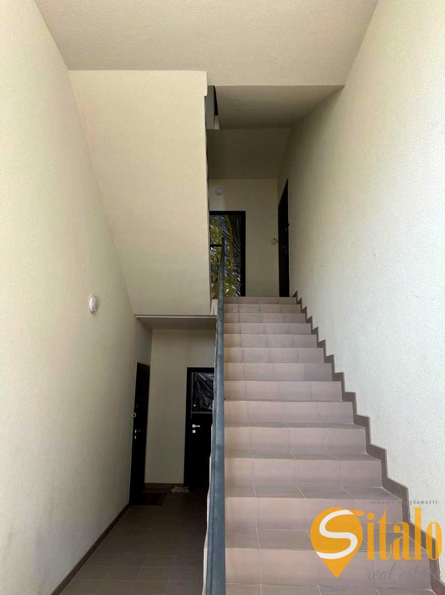 1867418414749042