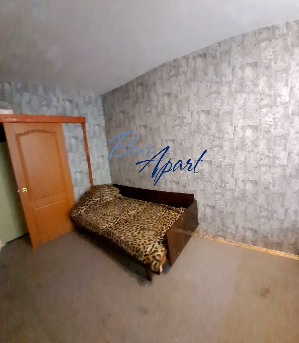 1867419577633605