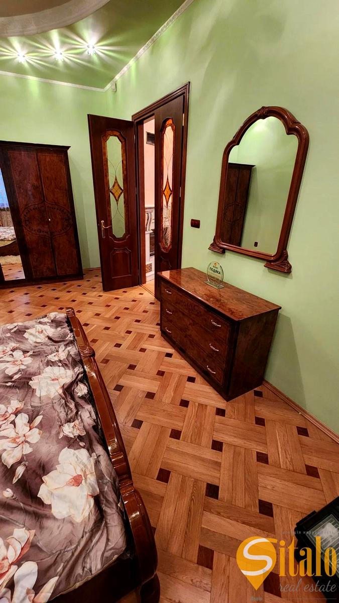 1867426194780051