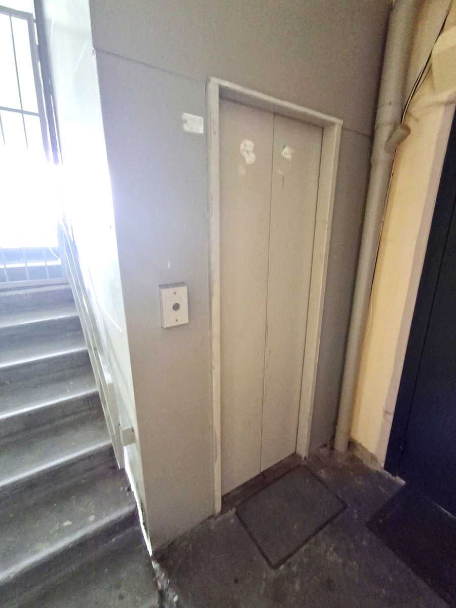 1867427059007299
