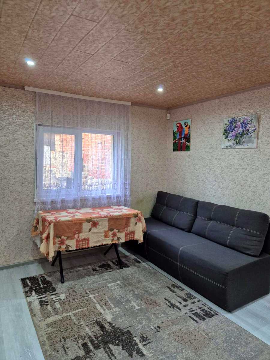 1867427646798407