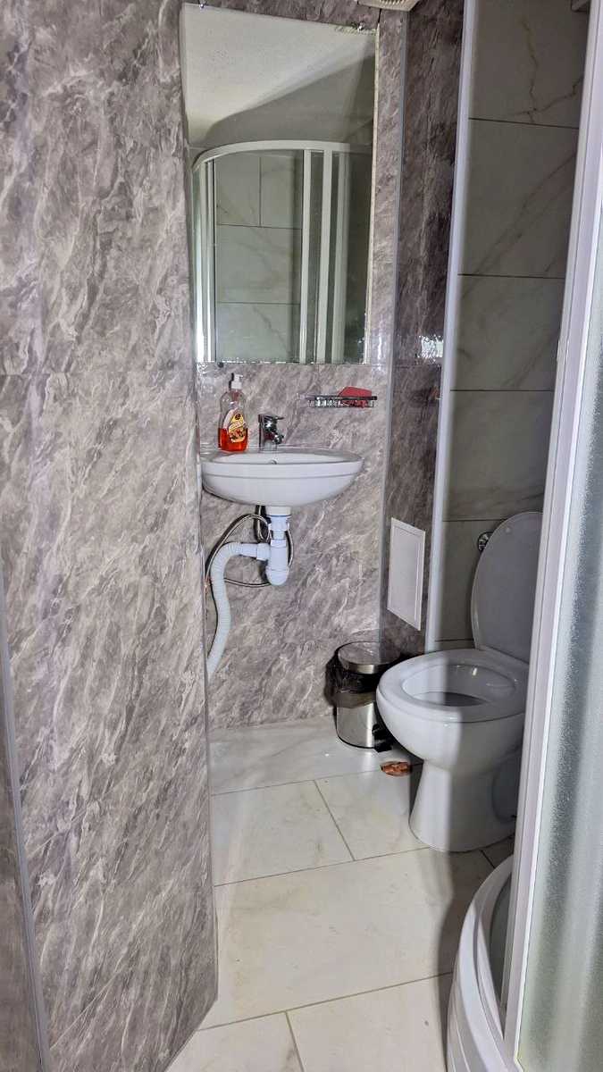 1867432683195798
