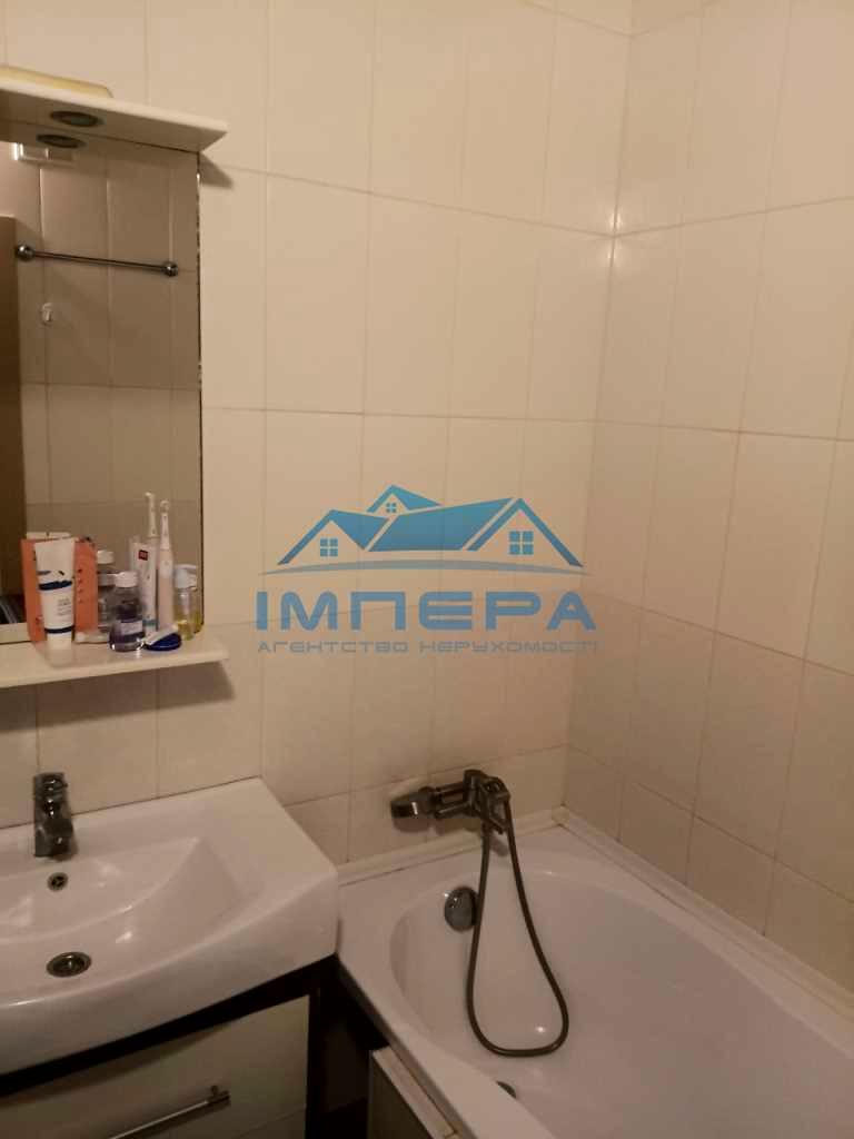 1867433824956966
