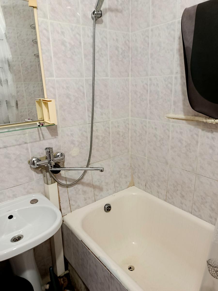 1867440329595114