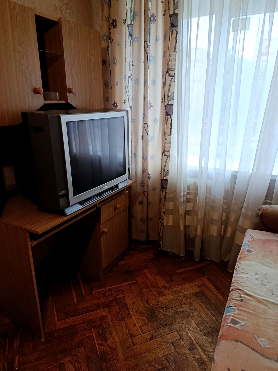 1867440515698632