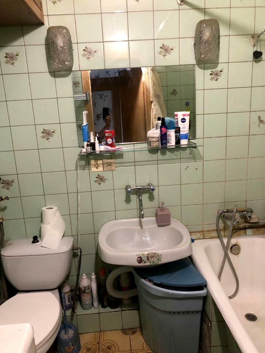 1867444787247571