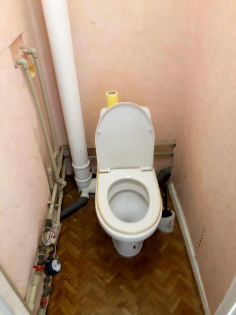 1867453476365123