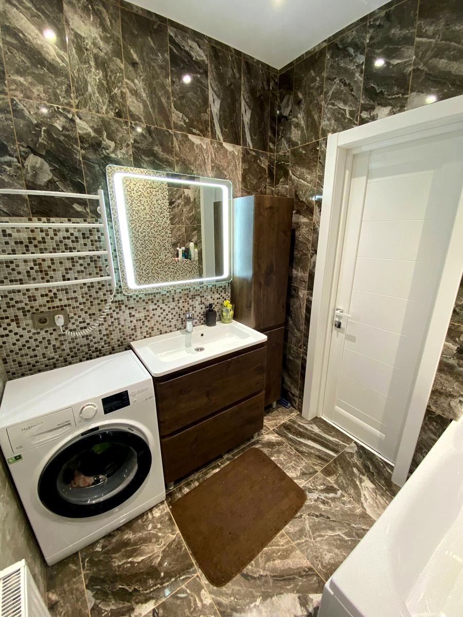1867455731345020