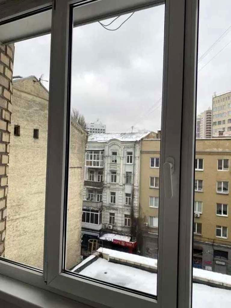 1867457501034675