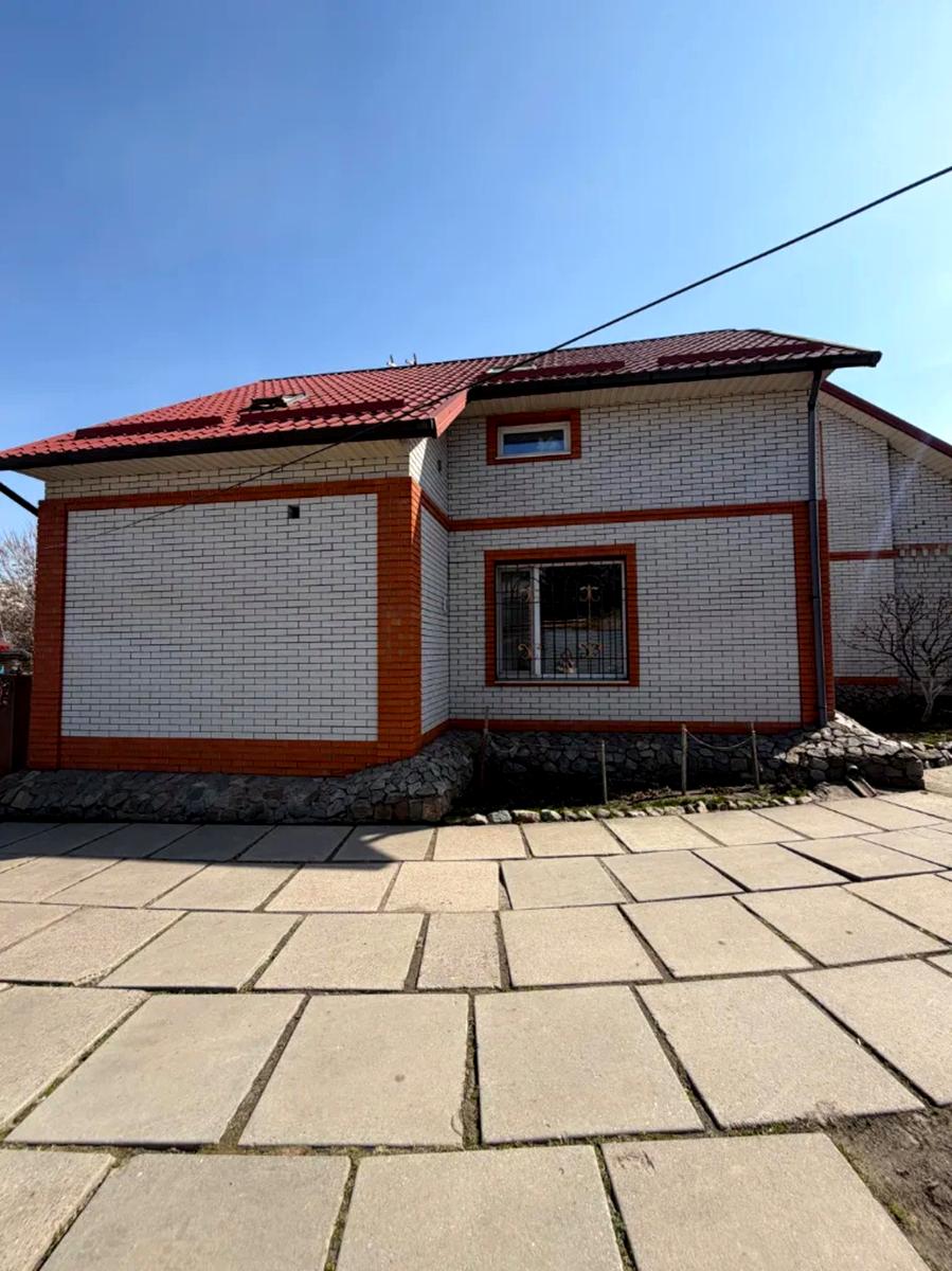 1867465351399074