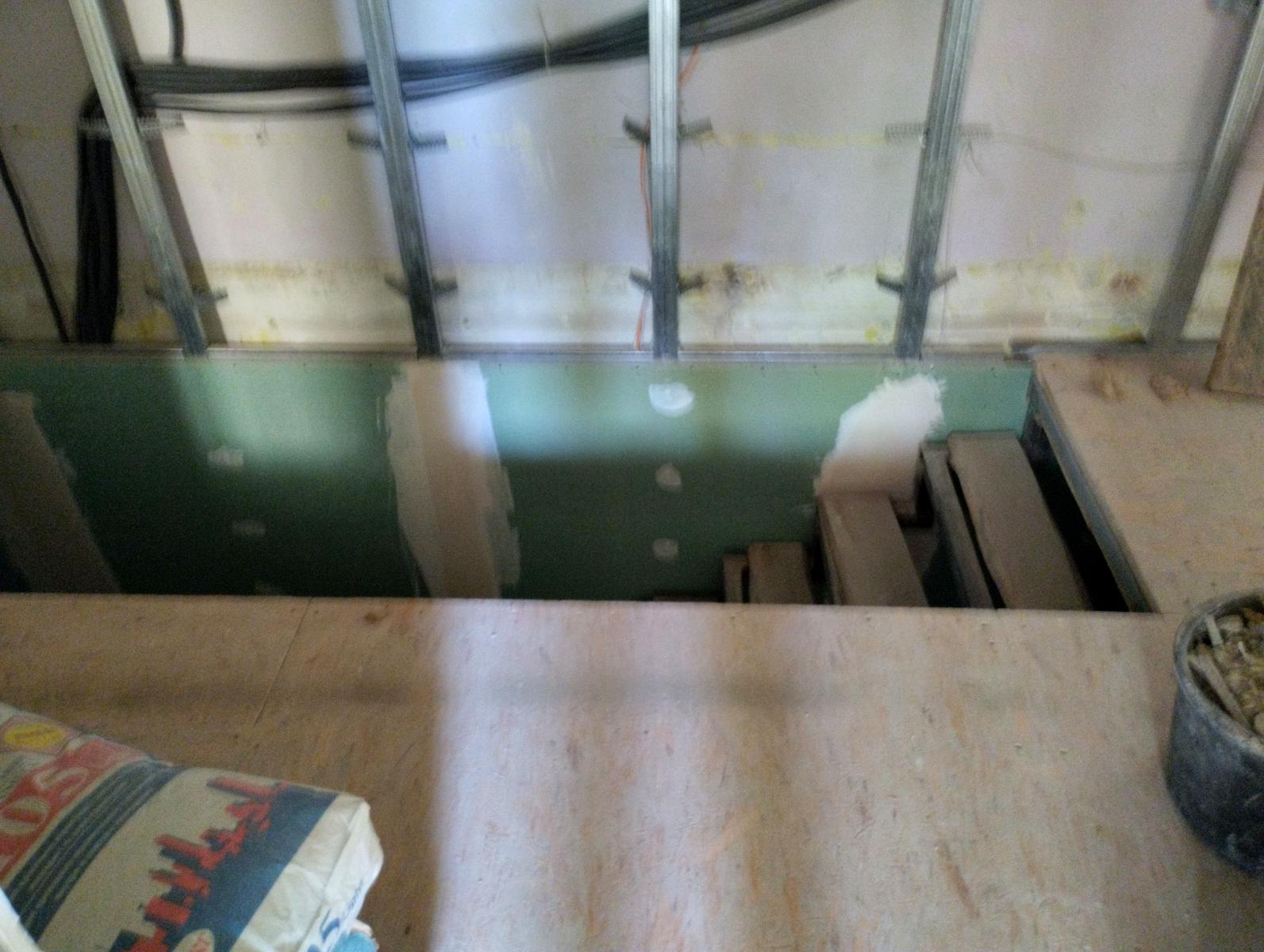 1867491823698331