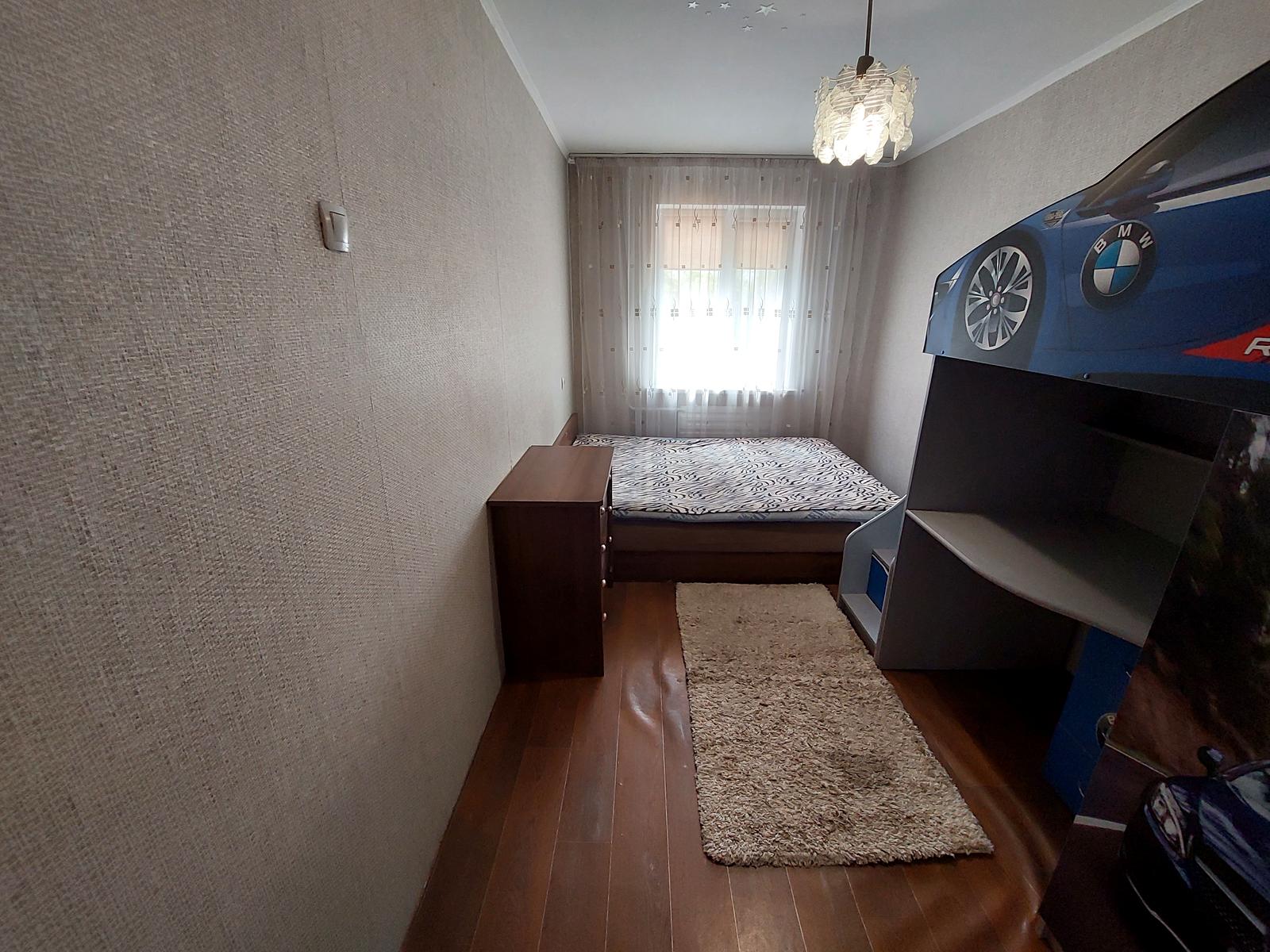 1867497314353444