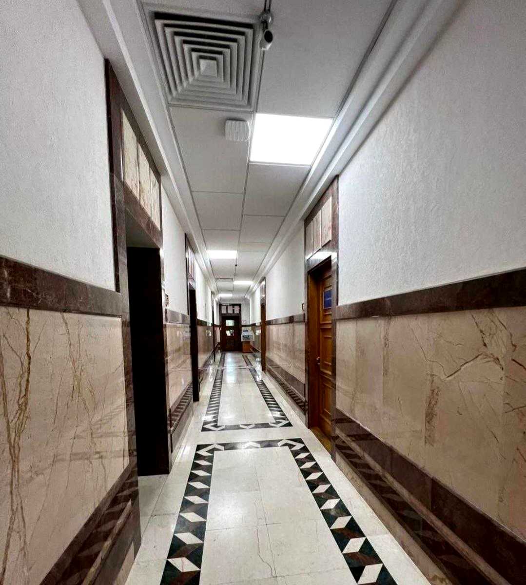 1867498436222547