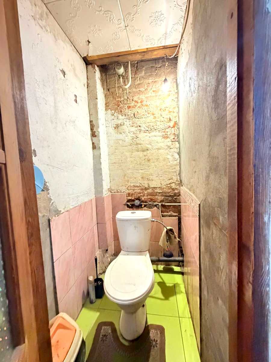 1867501861712205