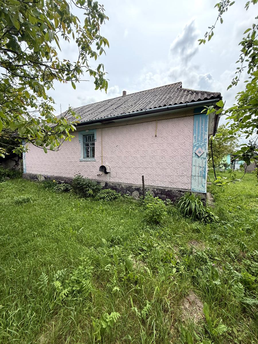 1867501944840416