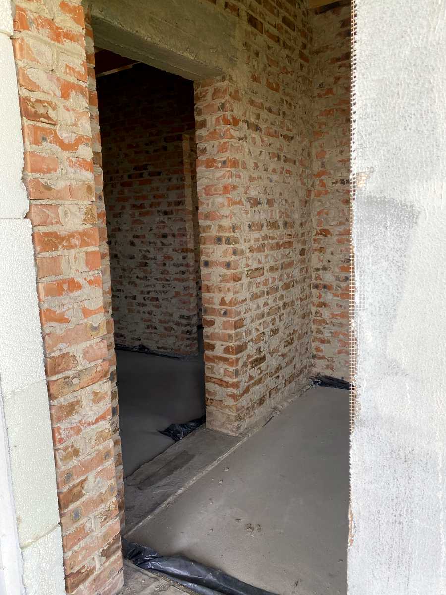 1867503622689086