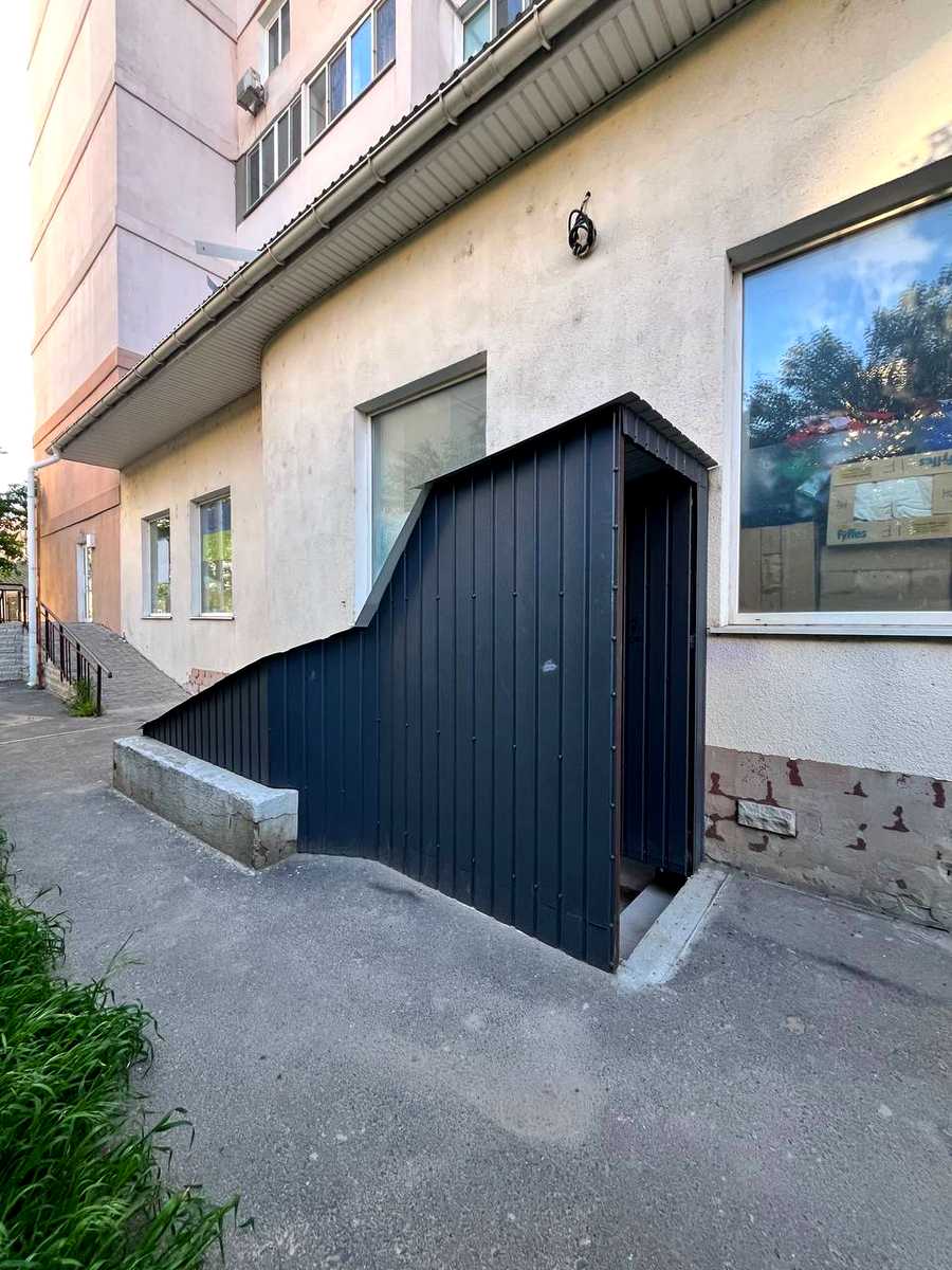 1867504777797964