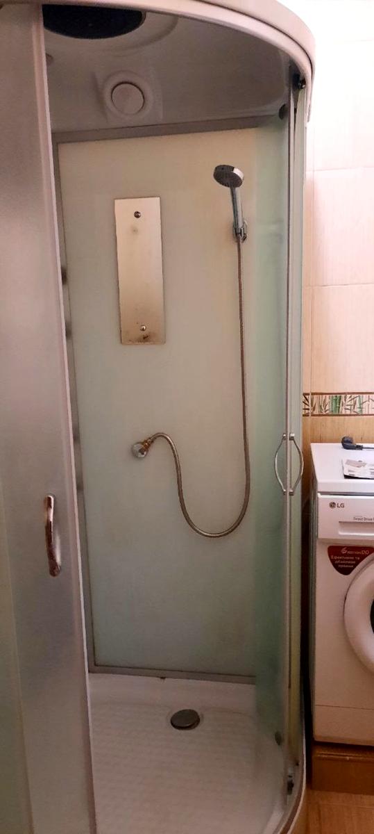 1867508791484041