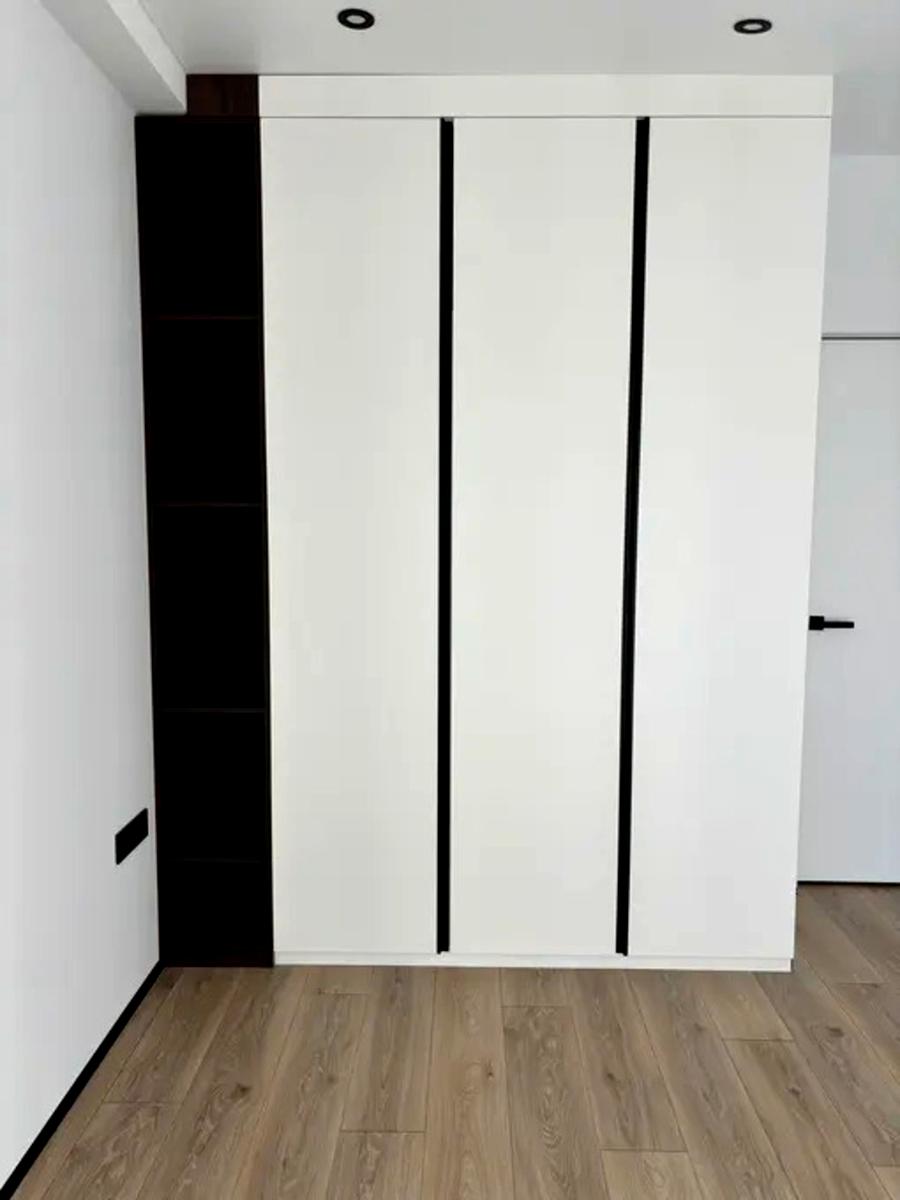 1867509841818285