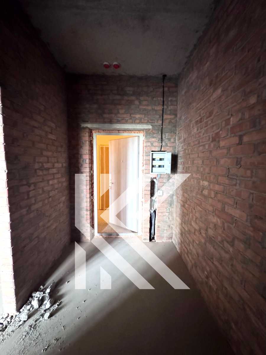 1867512572113477