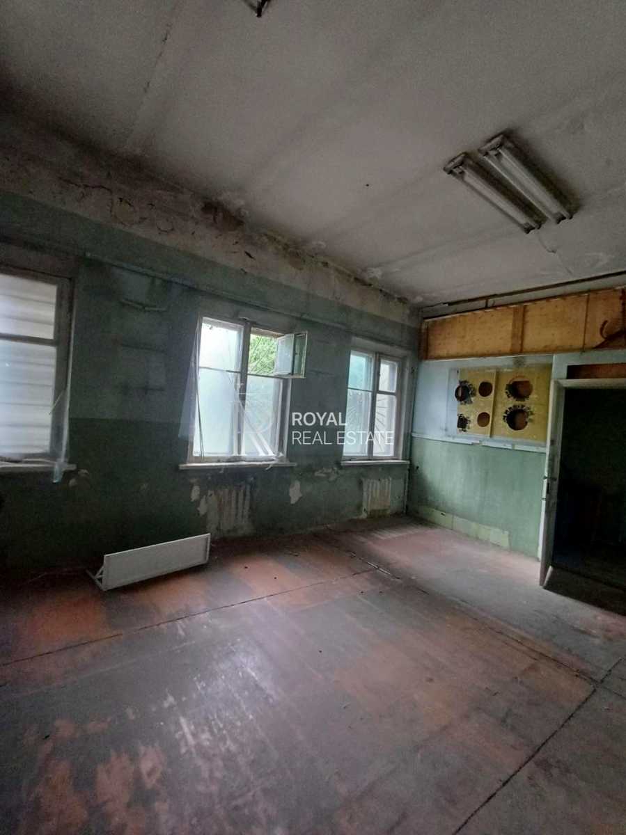 1867519820433472