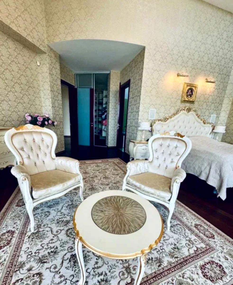 Будинок за адресою вул. Академіка Корольова (площа 630 м²) - фото 8 Будинок за адресою вул. Академіка Корольова (площа 630 м²) - Atlanta.ua - фото 8