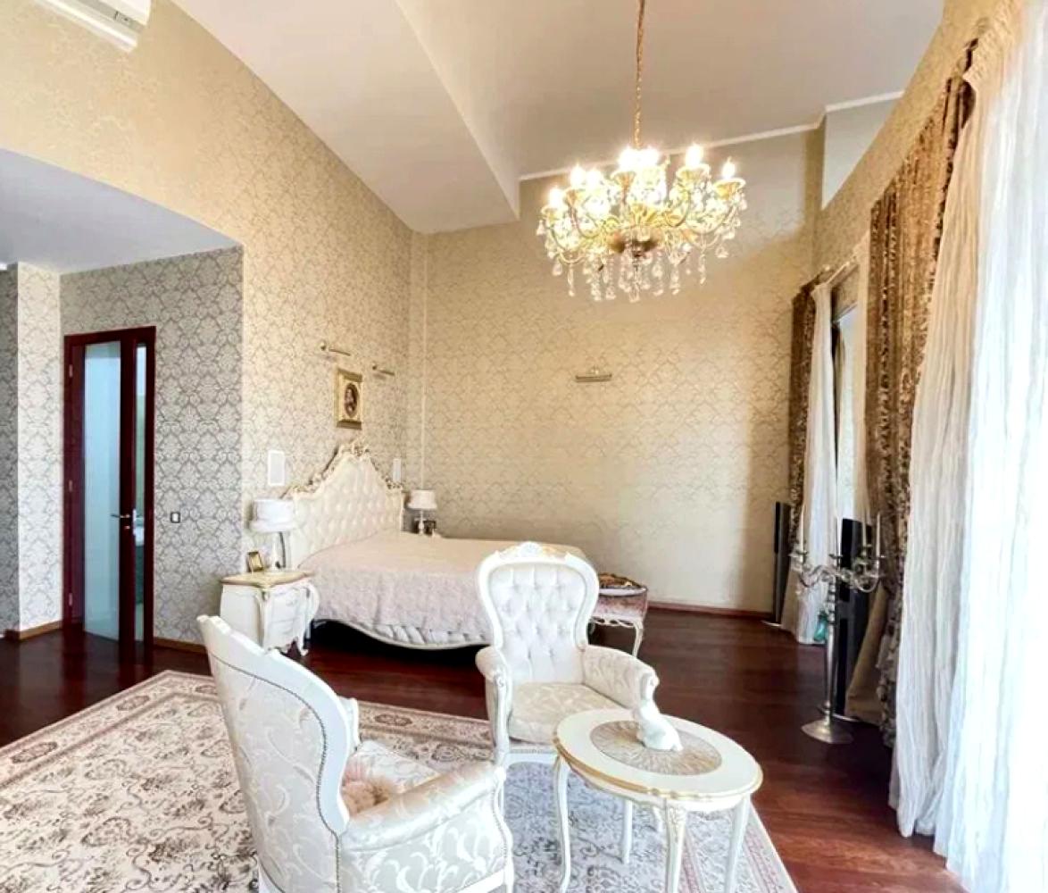 Будинок за адресою вул. Академіка Корольова (площа 630 м²) - фото 9 Будинок за адресою вул. Академіка Корольова (площа 630 м²) - Atlanta.ua - фото 9
