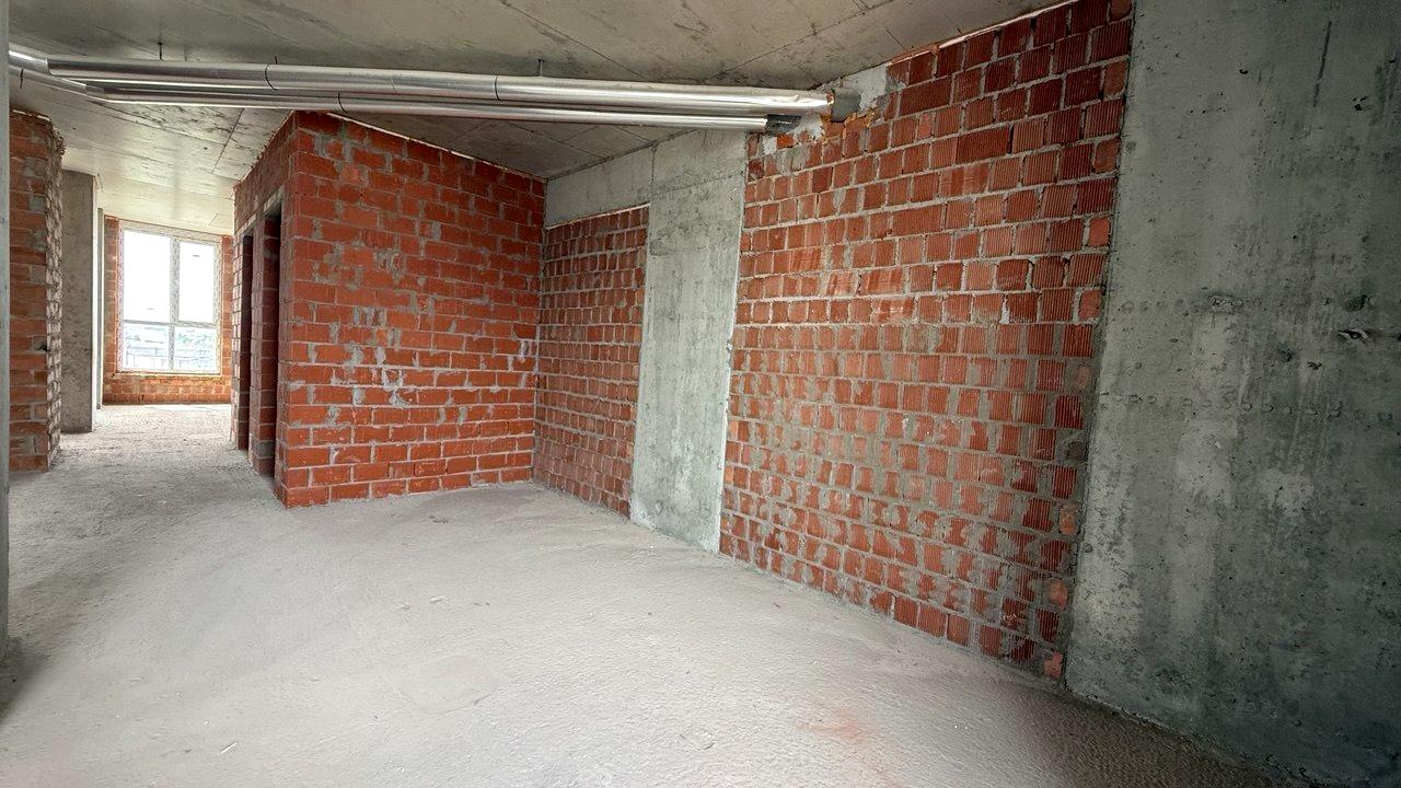 1867526296103022