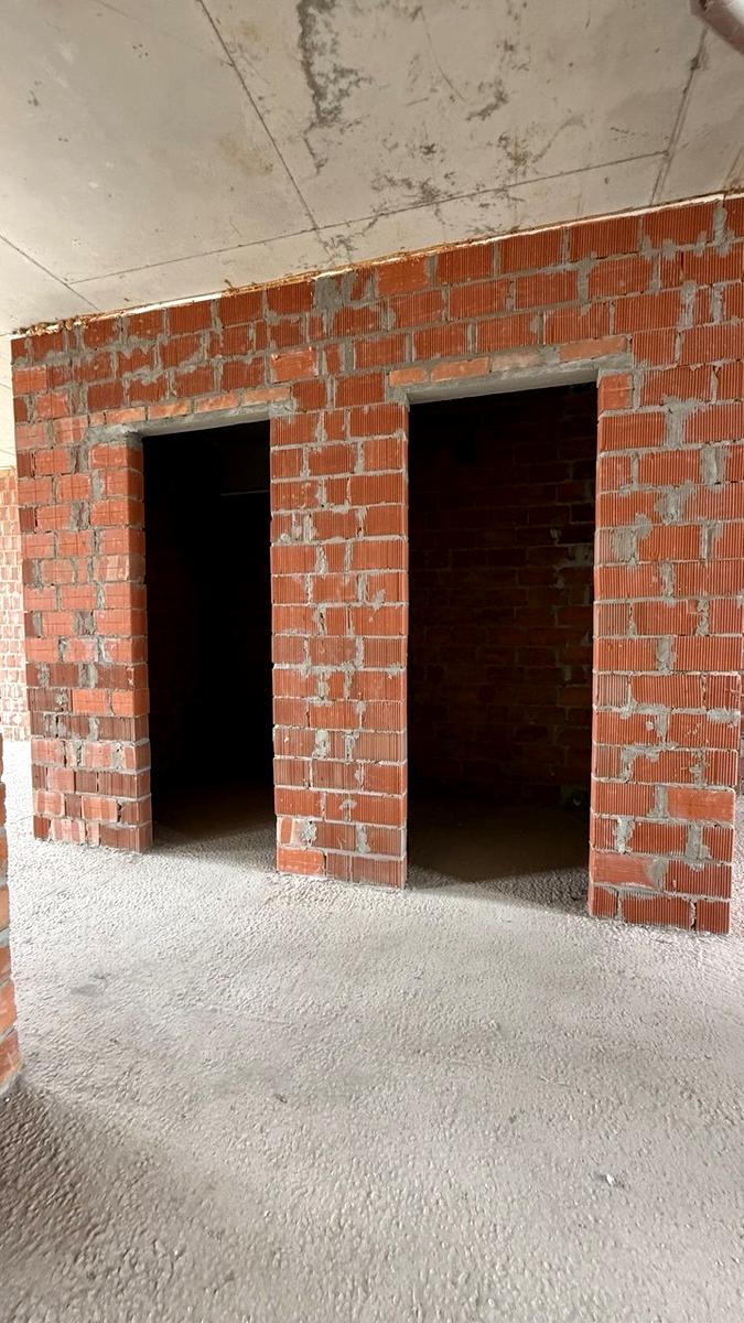 1867526296939962