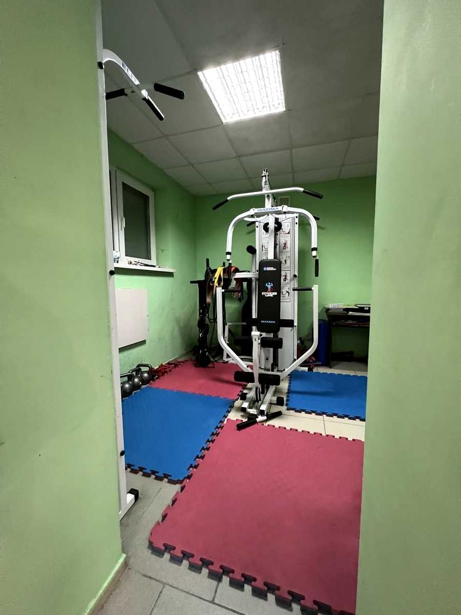 1867527087657046