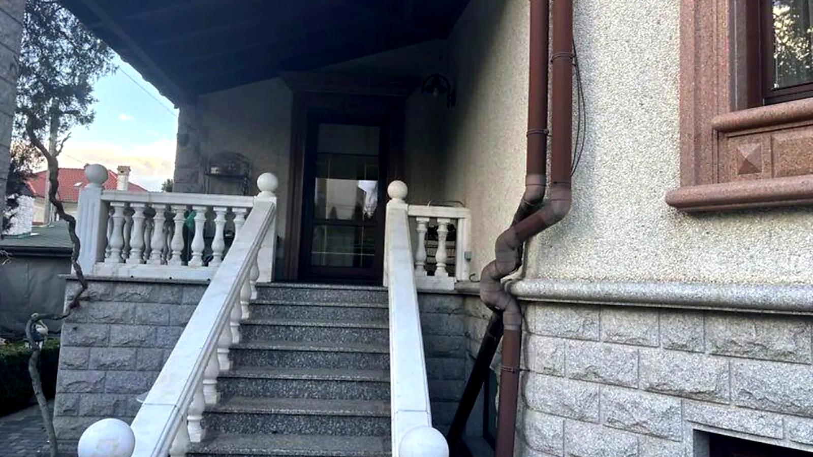Будинок за адресою вул. Бернардацці (площа 616 м²) - фото 6 Будинок за адресою вул. Бернардацці (площа 616 м²) - Atlanta.ua - фото 6
