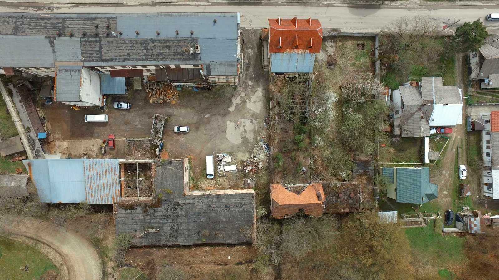 1867529758231113