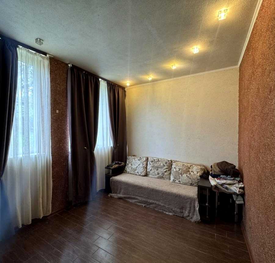 1867532255697165