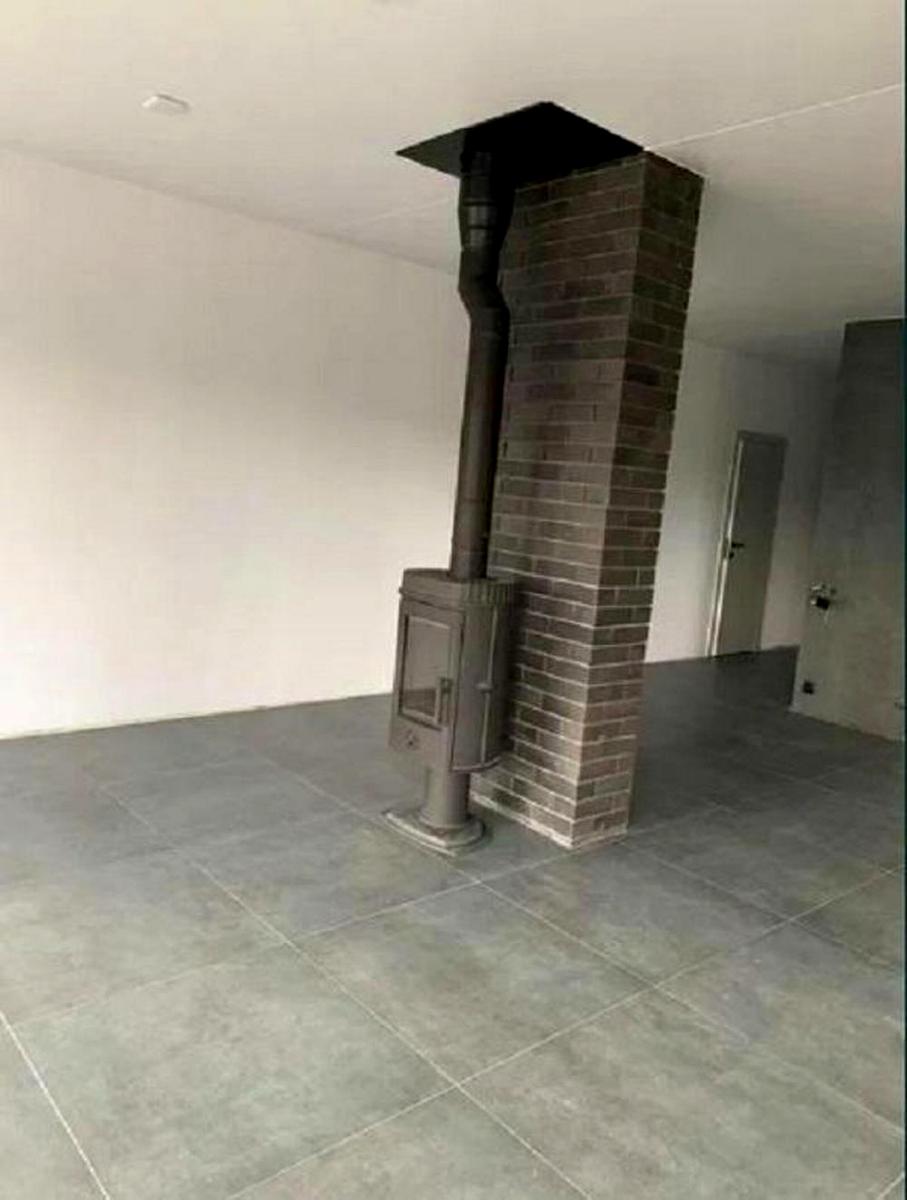 1867542814743507