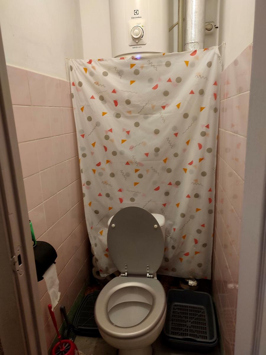 1867548098099478
