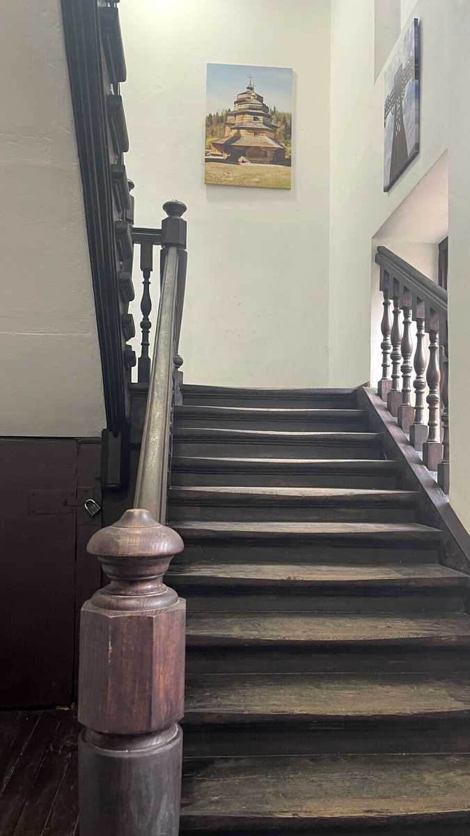 1867548694506416