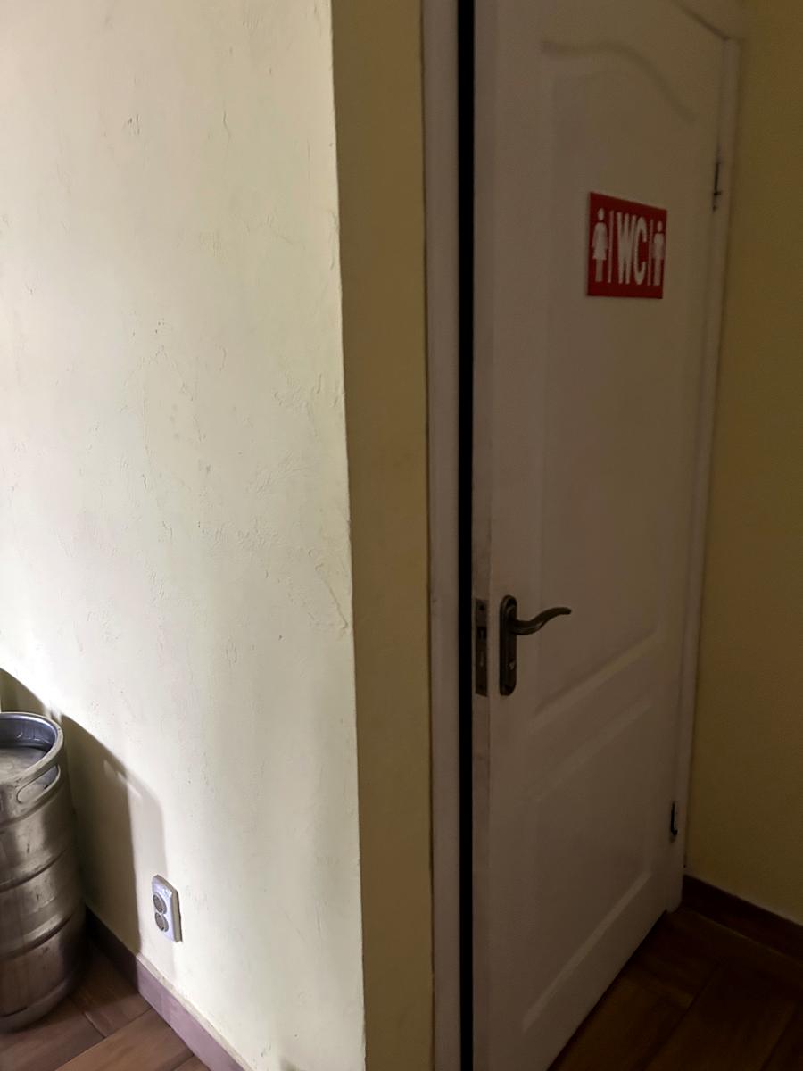 1867551530900578
