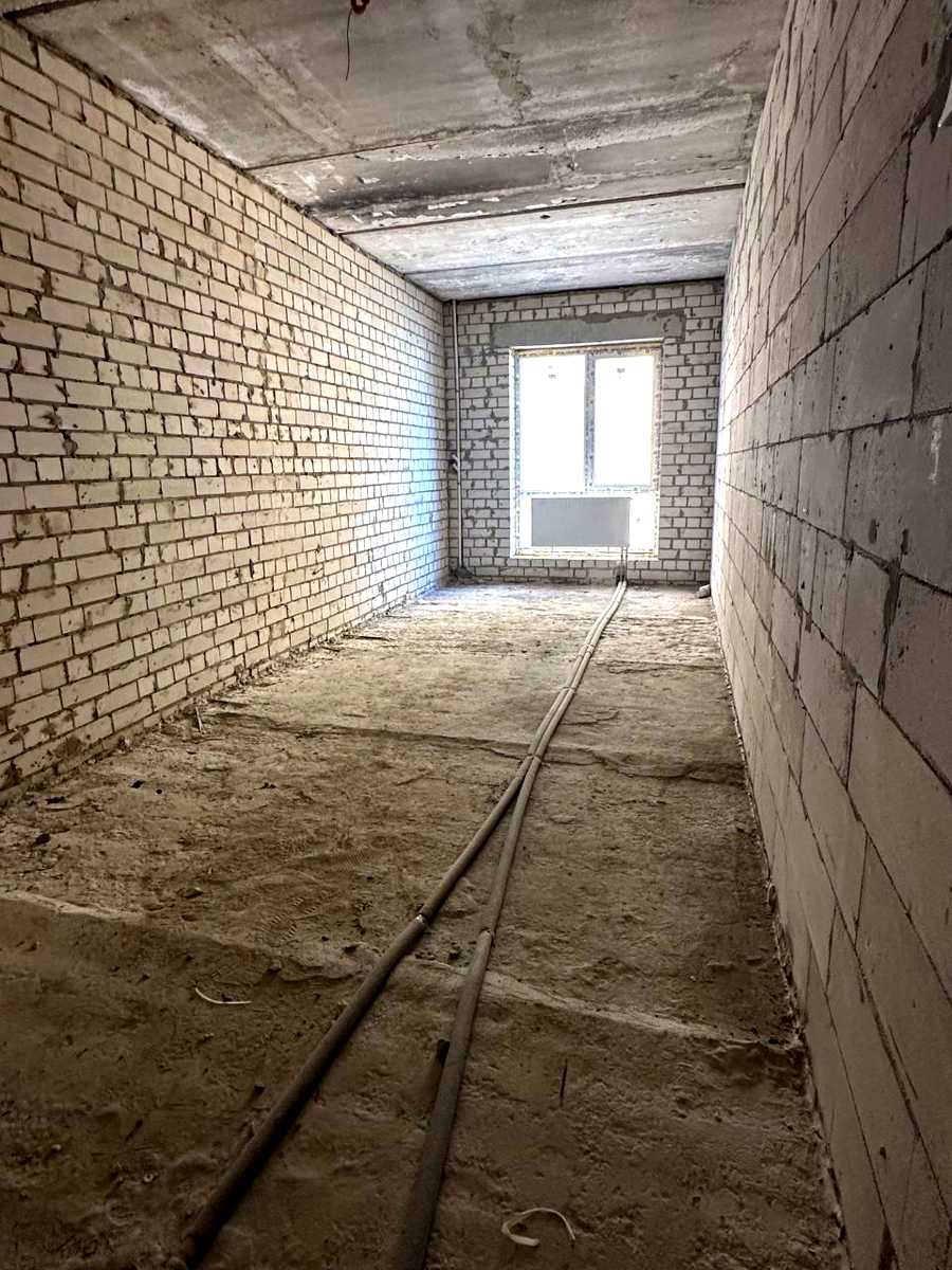 1867552004080405